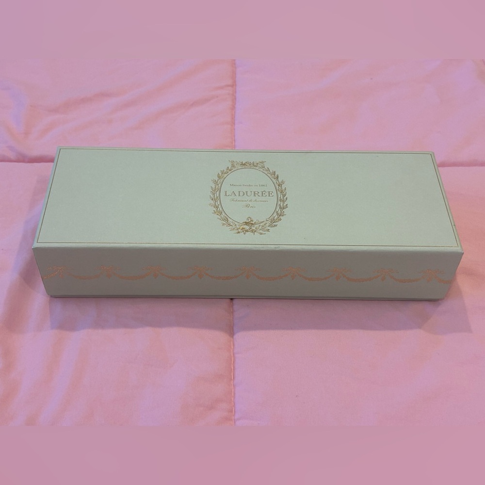 Ladurée Green Gift Box